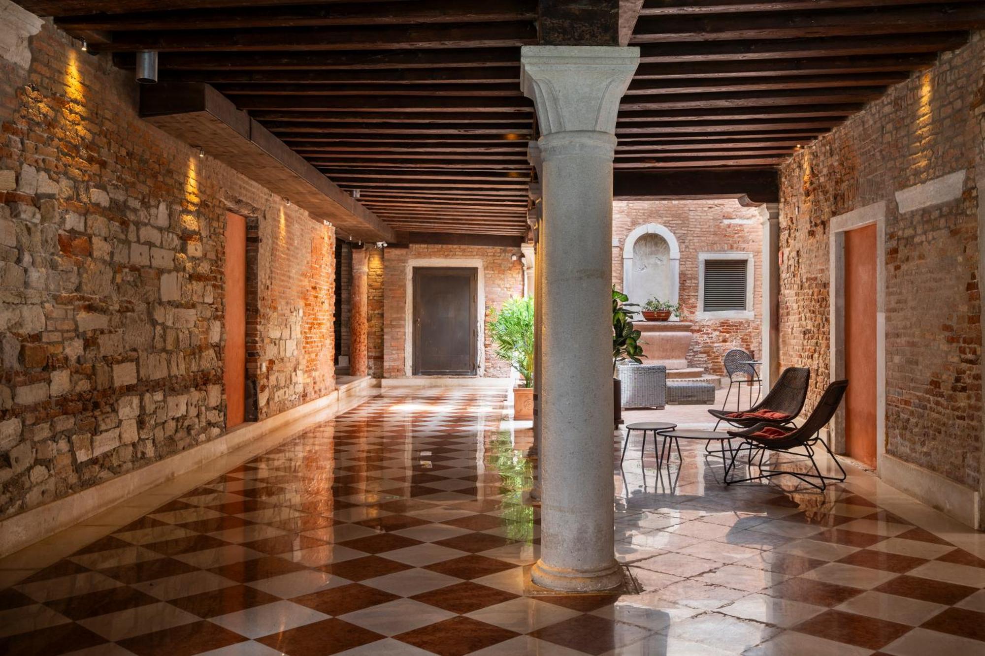 Palazzo Morosini Degli Spezieri - Lifestyle Apartments Venecia Exterior foto