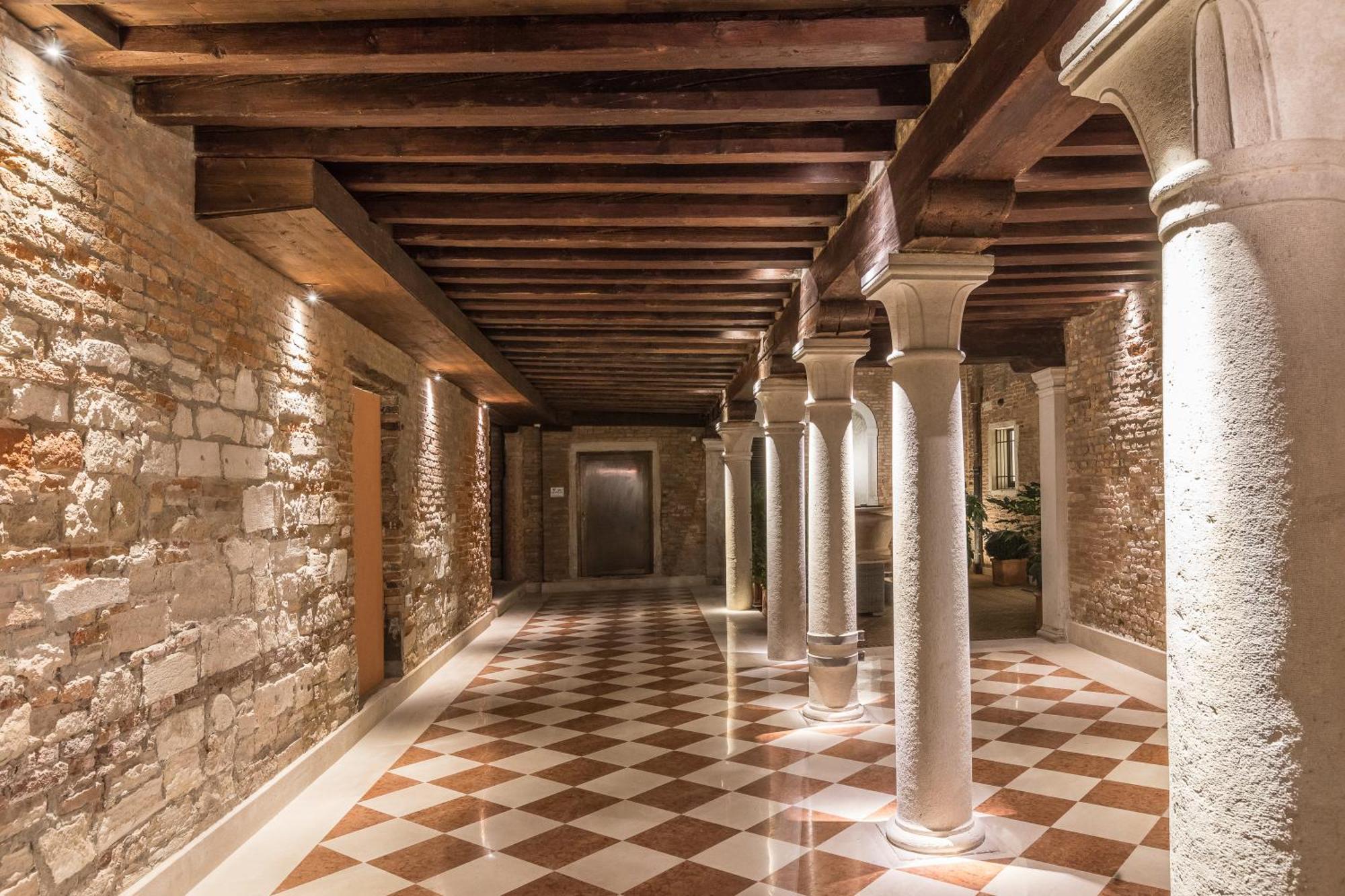 Palazzo Morosini Degli Spezieri - Lifestyle Apartments Venecia Exterior foto