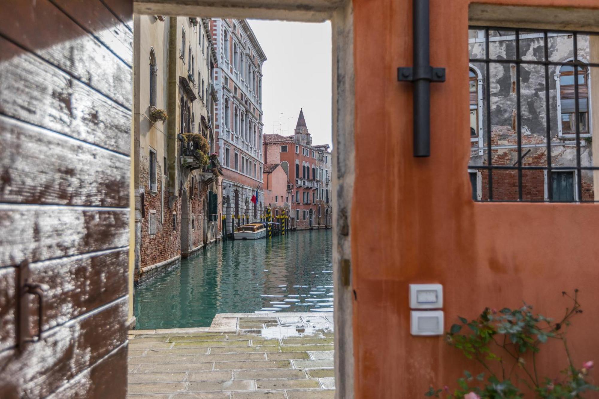 Palazzo Morosini Degli Spezieri - Lifestyle Apartments Venecia Exterior foto